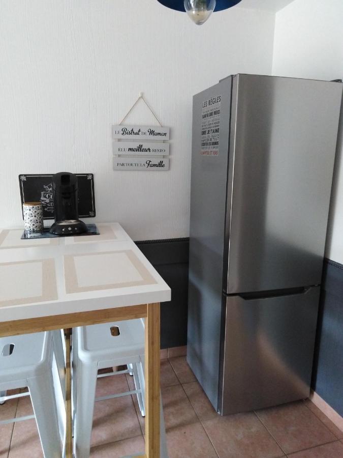 Appartement T2 Avec Piscine A 100 M De La Plage 锡富尔勒普拉日 外观 照片