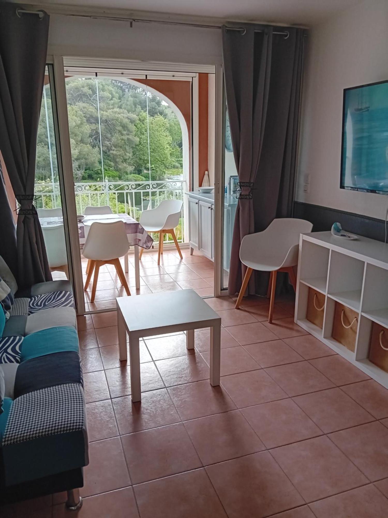 Appartement T2 Avec Piscine A 100 M De La Plage 锡富尔勒普拉日 外观 照片